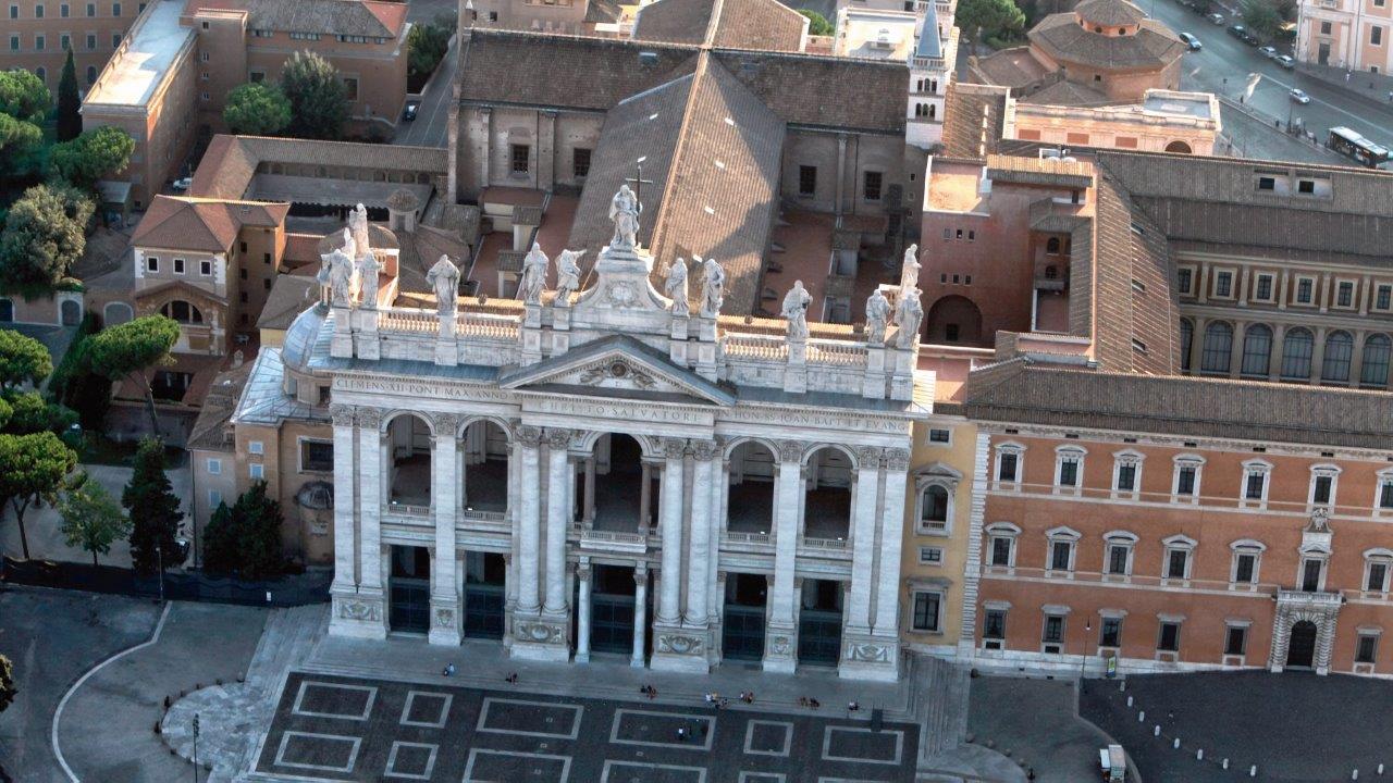 SÃO JOÃO DE LATRÃO — Basílica Mater da Cristandade 17 séculos de História